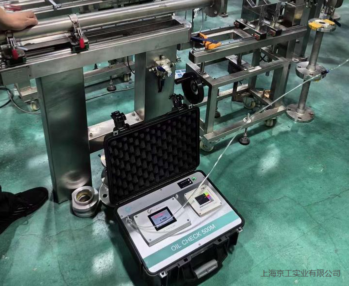 壓縮空氣質(zhì)量檢測(cè)現(xiàn)場(chǎng)